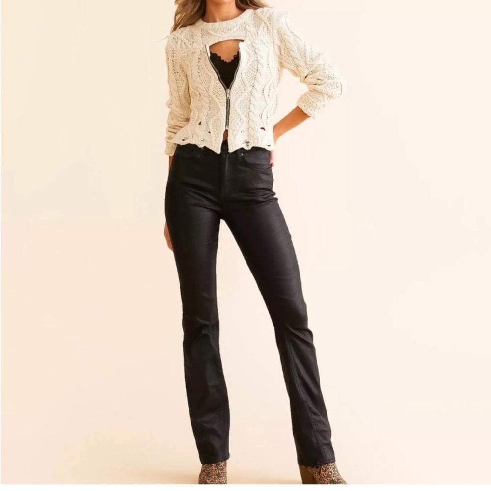 FREE PEOPLE Xena High Rise Slim Straight Jeans Coated
Black
Size 28